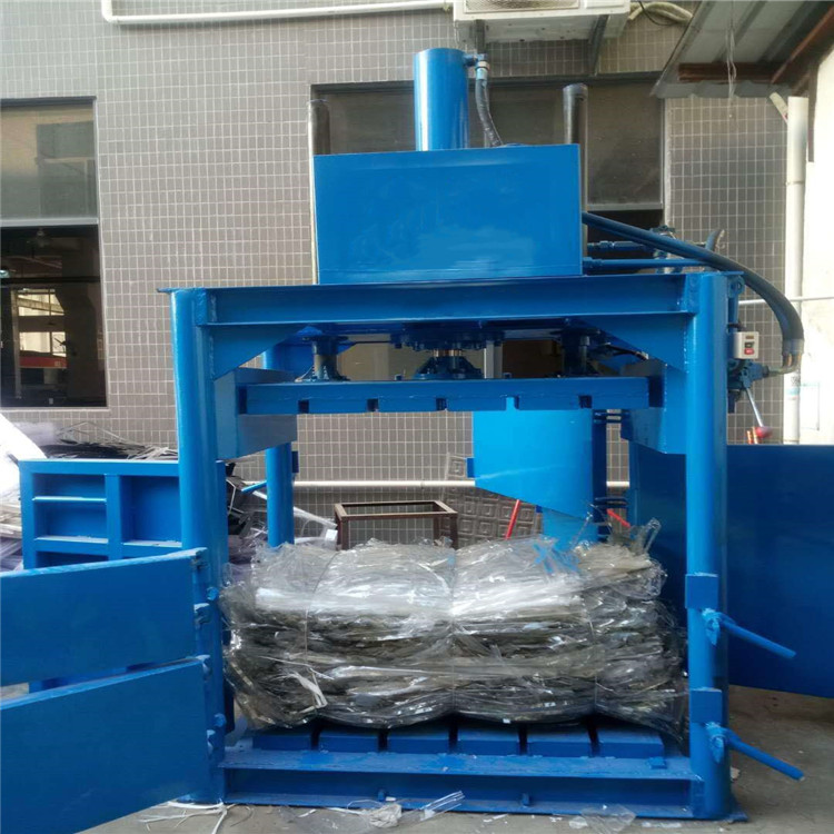 Honglu Machinery waste paper vertical hydraulic packaging machine clothing fiber compression packaging equipment runs smoothly and can be customized