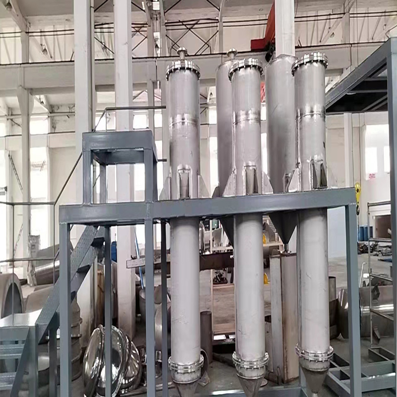 The forced circulation concentration equipment of the MVR evaporator has a simple cleaning operation for falling film crystallization without dead corners