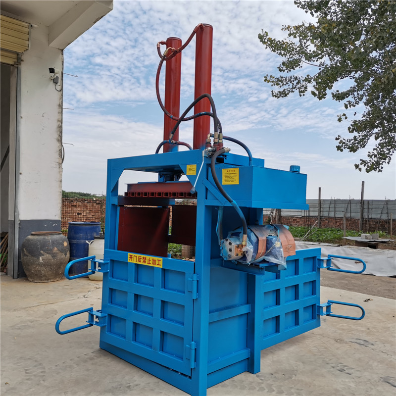 Single cylinder 20 ton small hydraulic baler corn husk bundling machine bottom plate reinforcement grass pressing compressor