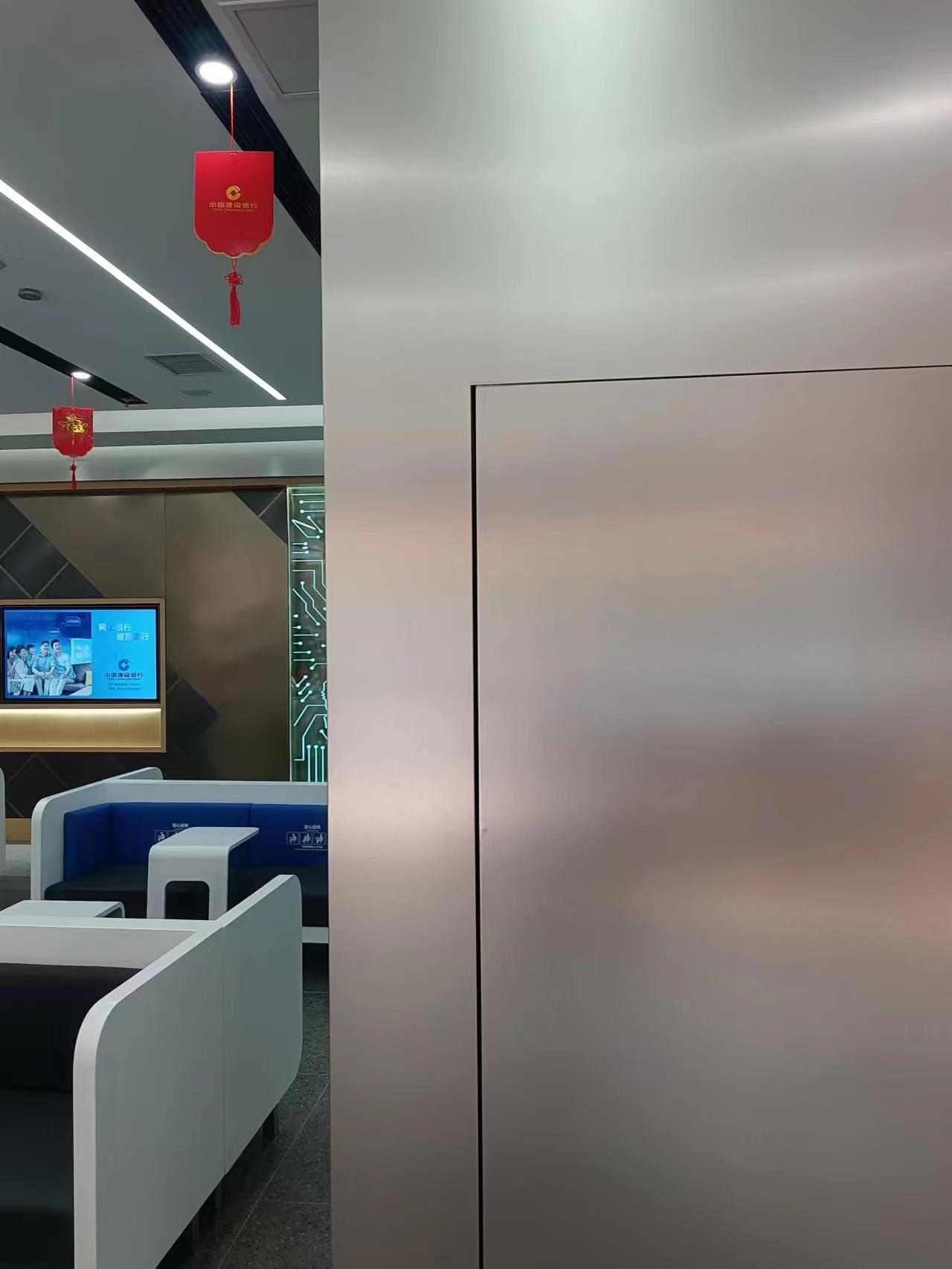 Xichi Technology, deep gray brushed anodized aluminum composite board, exhibition hall of the bank 4S store at the venue high-speed railway station