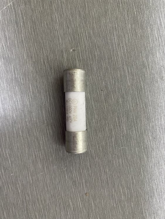 中贝10*38圆柱形带卡扣熔断器 0HEV750-40ZH 40A 750VDC 过CE认证 产品关键词:hev熔断器