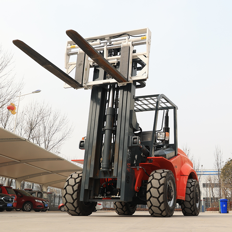 Off road forklift 3 tons four-wheel drive diesel forklift 4 tons brand new 5 tons hydraulic lift 1 ton 2 tons 7 tons 8 tons