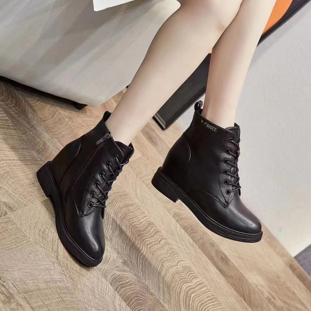 Waterproof Platform Round Head Square Heel Martin Boots Lace up Solid Color Women's Boots Back Zipper Casual Factory Live Processing Boots