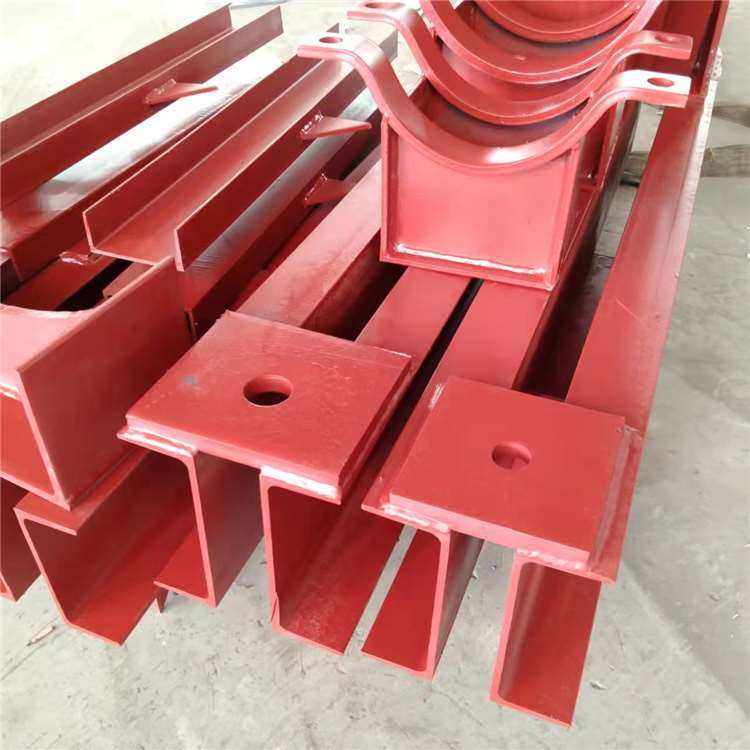 To create a magnesium steel vermiculite insulation pipe bracket, a heat resistant sliding pipe bracket, a pipeline support and hanger