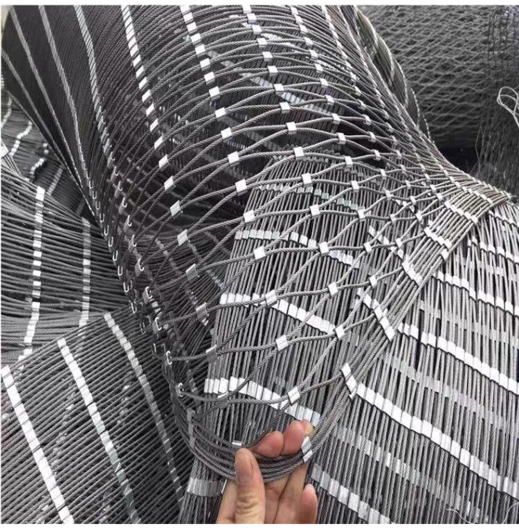 Hengding Fall Arrest 304 Stainless Steel Rope Net Ceiling Fall Arrest Fabric Woven Mesh with Various Apertures Customized as Required