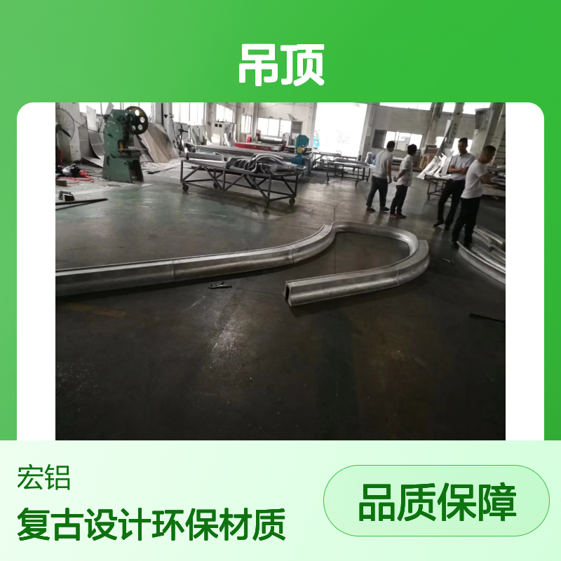 咖色木纹面复古风尚，自然纹理演绎经典家居美学 使用区域 吊顶