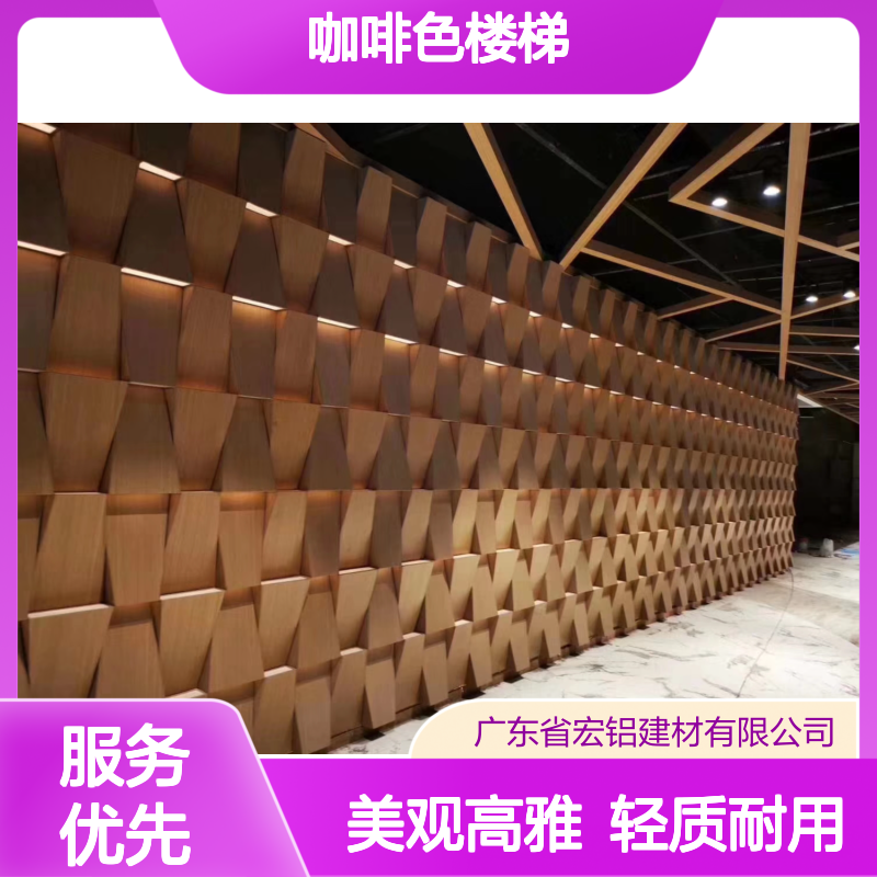 咖啡色楼梯通往遗忘之境的秘密之门 施工配件 吊码