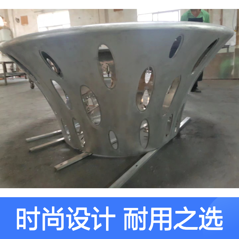 黑色耐候金属吊顶 仿竹纹设计 2厘铝单板 现代高雅之选