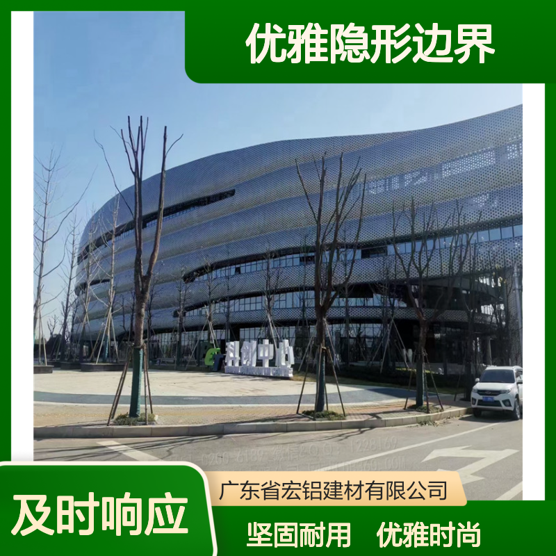 咖色无缝墙面设计：打造现代家居的优雅隐形边界 防火等级 A2级