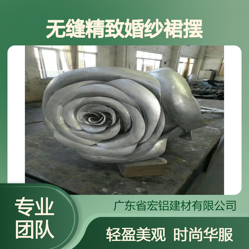 香槟色无缝精致婚纱裙摆，绽放浪漫优雅魅力 用途 天花