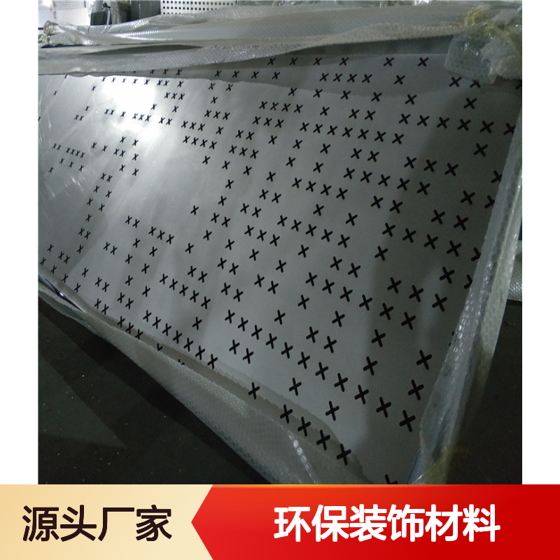 宏铝墙板咖色刨花雕花铝单板幕墙天花吊顶环保装饰材料