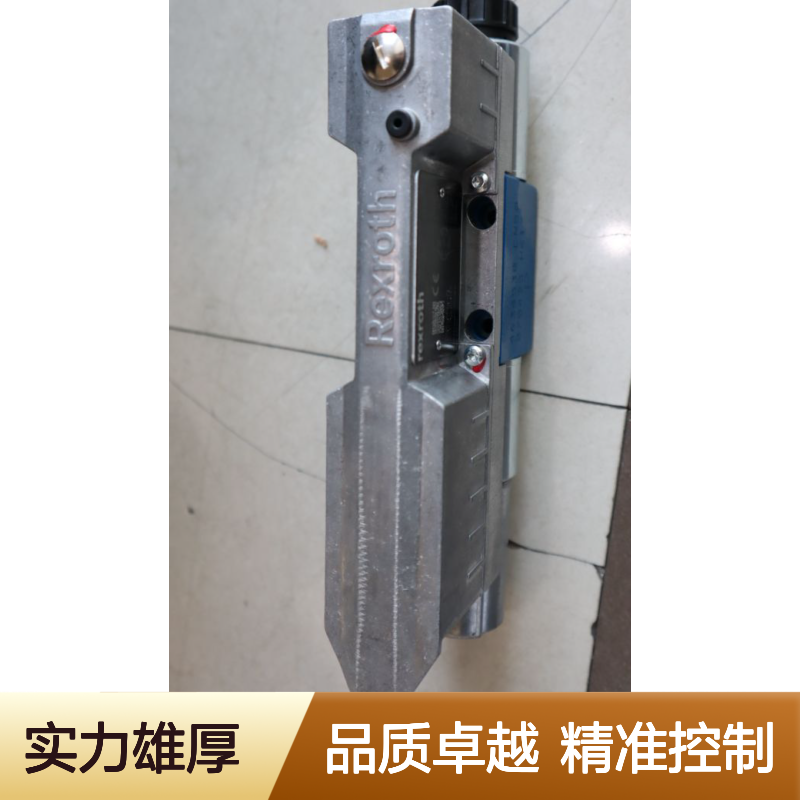 R901496443 4WREE6E16-30/V/24F1 德国力士乐REXROTH比例阀