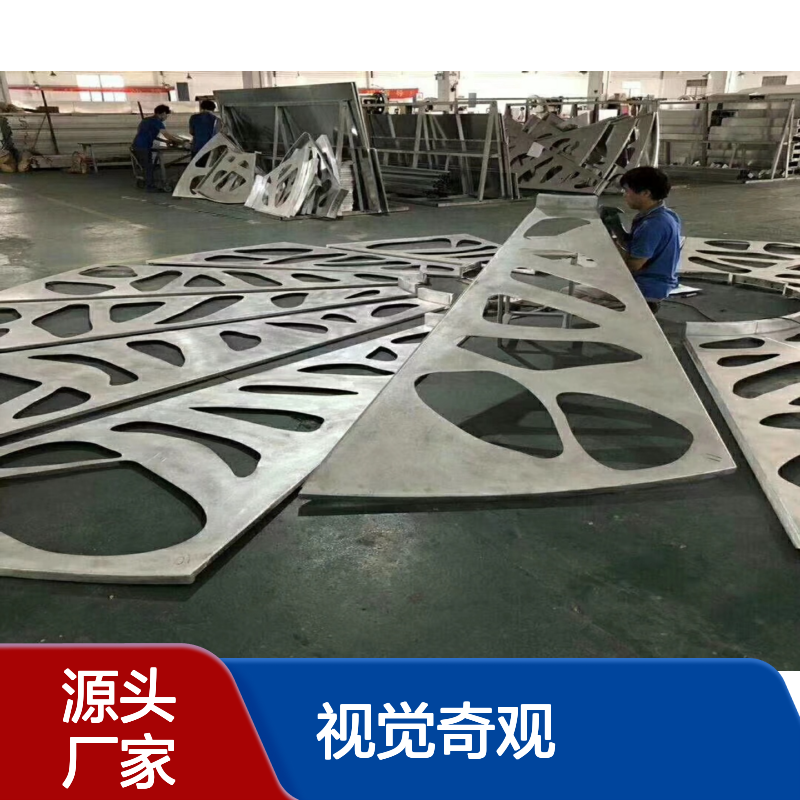 珠光白彩雕铝幕墙 传统现代交织 高端建筑立面装饰优选