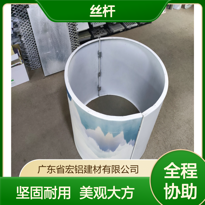 本市内木纹特色商业街区融合自然风情与现代商业活力 施工配件 丝杆