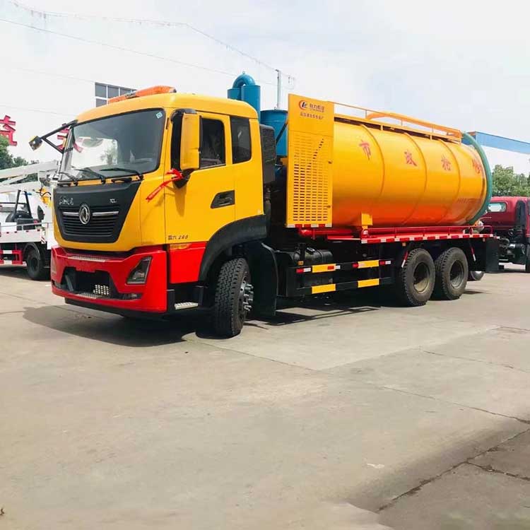 New Dongri brand Dongfeng Tianlong Houshuangqiao Guoliu cleaning and suction vehicle Pipeline dredging vehicle Factory price spot sales