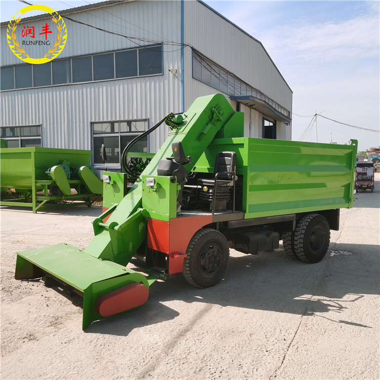 Four wheel drive manure removal truck for 10000 cattle farms, cow manure shovel manure removal truck for breeding farms, cow manure cleaning truck