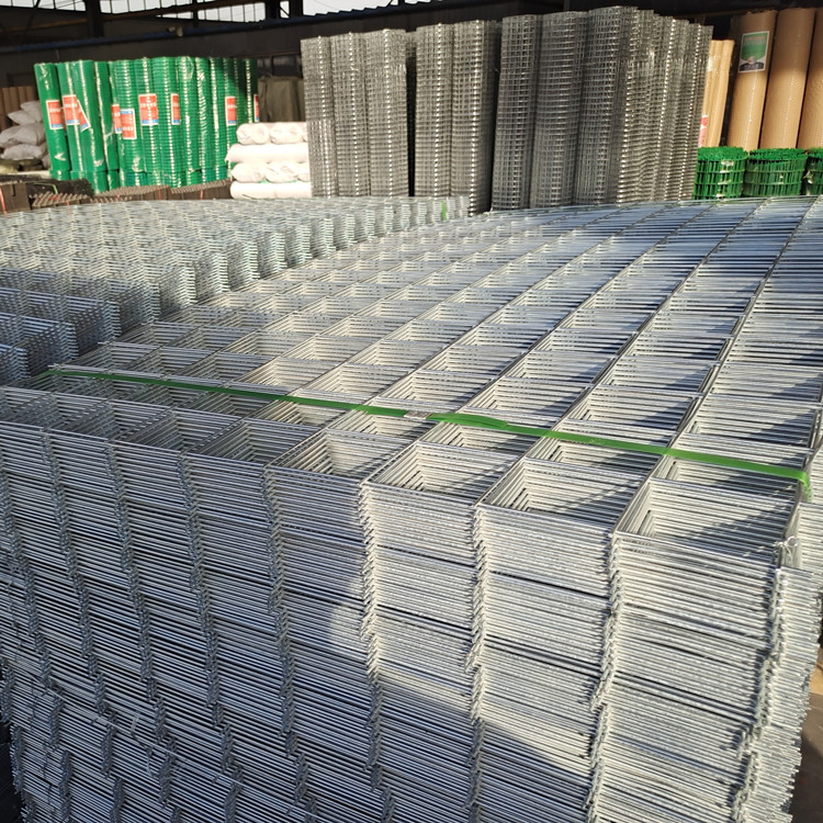 Wholesale of construction mesh in stock, cold and hot galvanized iron wire, floor heating mesh, construction site paving, ground welding, steel mesh