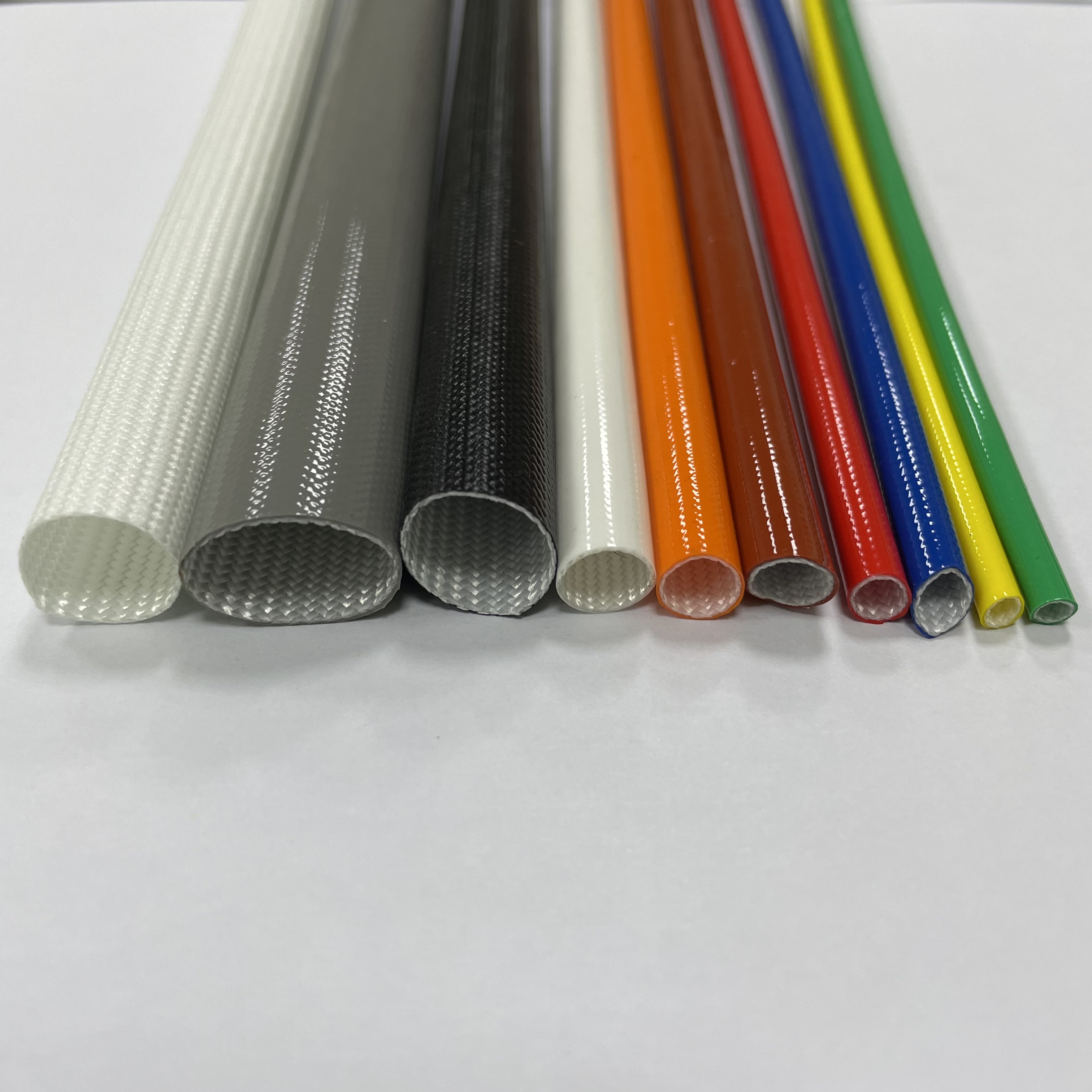 Dabixin Insulation Material Automotive New Energy Wire Harness Silicone Fiberglass Tube with 250 ° C High Temperature Resistance Sleeve