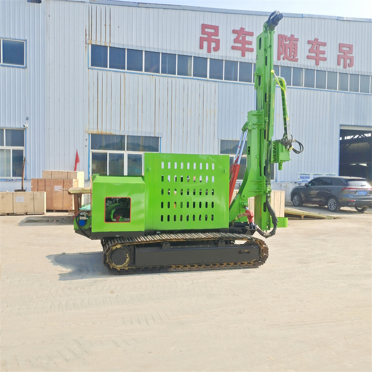 Light and Volt Ground Nail Pile Screwing Machine Crawler Mountaineering Tiger Pile Driving Machine Hydraulic Spiral Drilling Machine