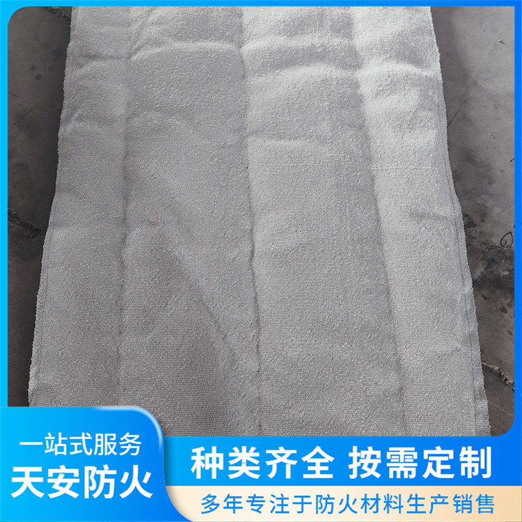 岩棉保温被 建筑屋顶阻燃隔热防寒被 耐老化寿命长 天安
