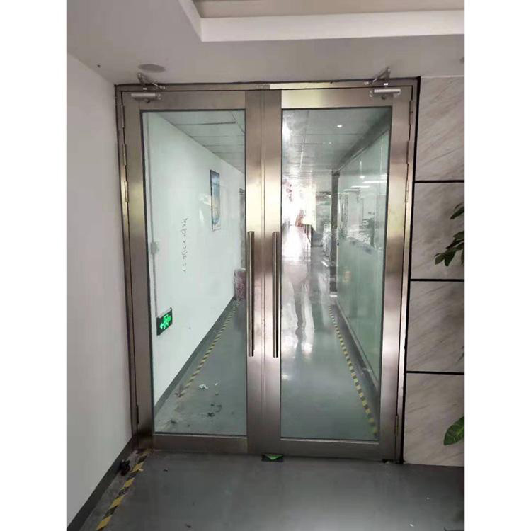 Baodun fireproof partition uses Class A thermal insulation nano silicon fireproof glass, which is not yellowing and has good weather resistance