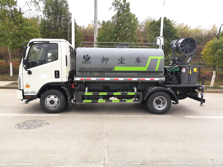 Futian H2 Blue Brand 5-square 7-ton Green Sprinkler Disinfection and Dust Suppression Truck Mining Spray Truck Accessories can be mortgaged for purchase