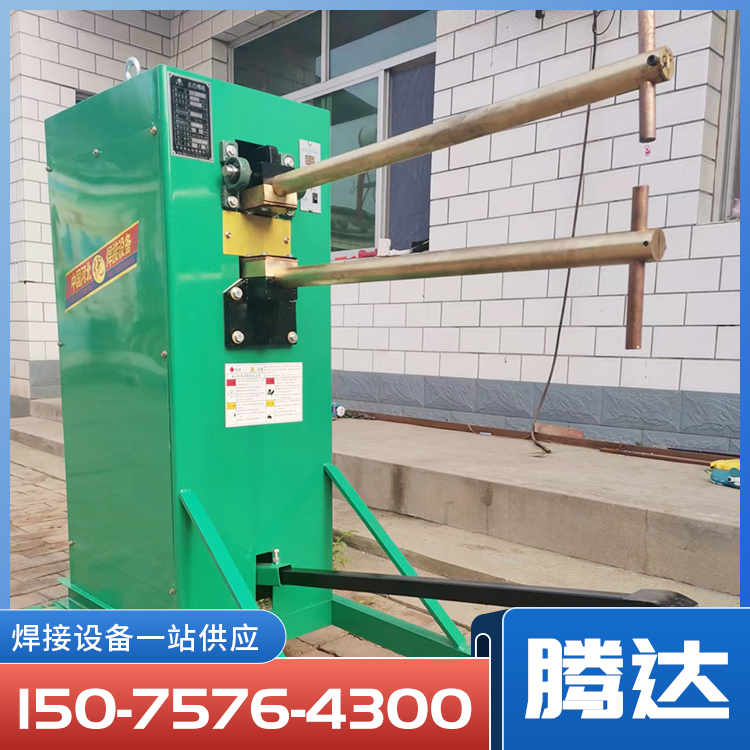 Foot type spot welding machine semi-automatic low carbon steel stainless steel wire welding equipment can be customized