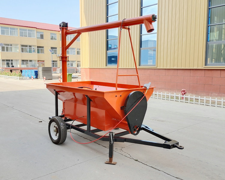 A small fertilizer adding machine for adding seed fertilizer to the field with a 2-way mixing and fertilization machine