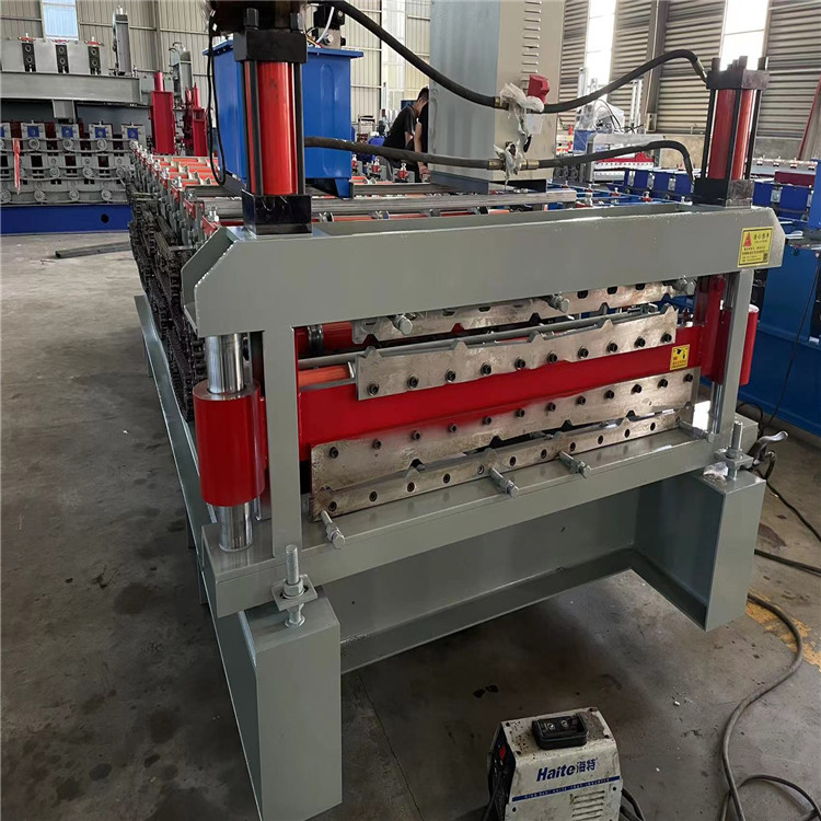 Reinforced color steel tile pressing machine, stainless steel 840-900 double-layer equipment, dual-purpose molding machine, manufactured by Longxing