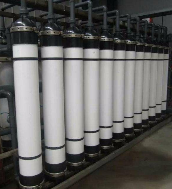 Hollow fiber membrane, ultrafiltration membrane components, external pressure ultrafiltration membrane, column ultrafiltration