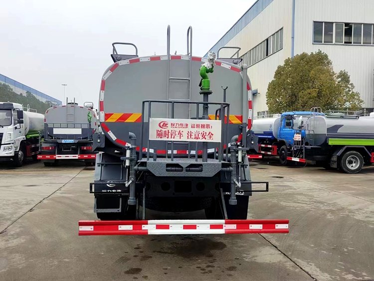 Jiefang J6 New Water Mist Gun Truck 12-15 Square Water Mist Gun Truck Equipped with a Large Number of Existing Cars at Surprising Prices for Direct Supply