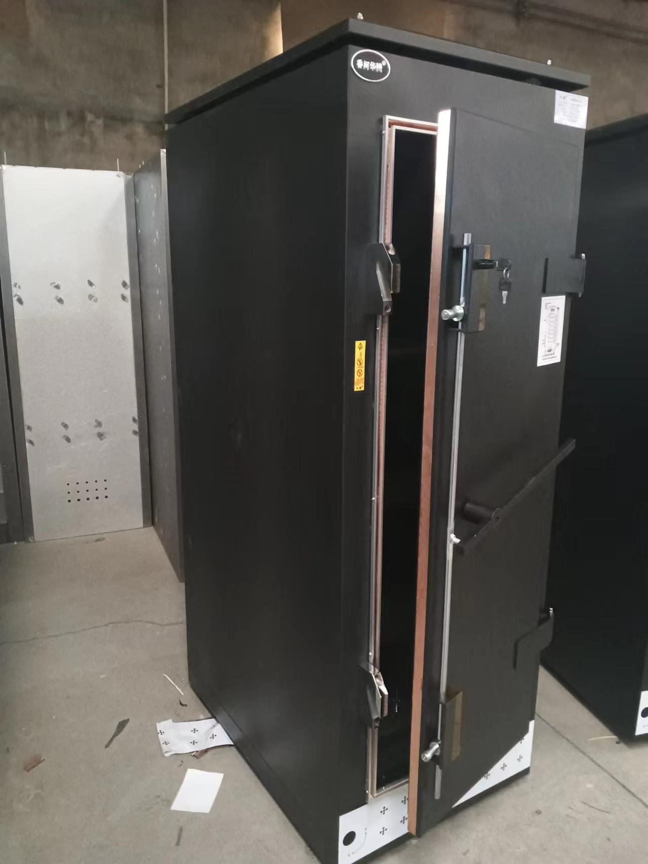 Huateng Electromagnetic Shielding Cabinet Manufacturers and Government Units Prevent Information Leakage 2 meters * 700 * 700, 1 piece to be shipped