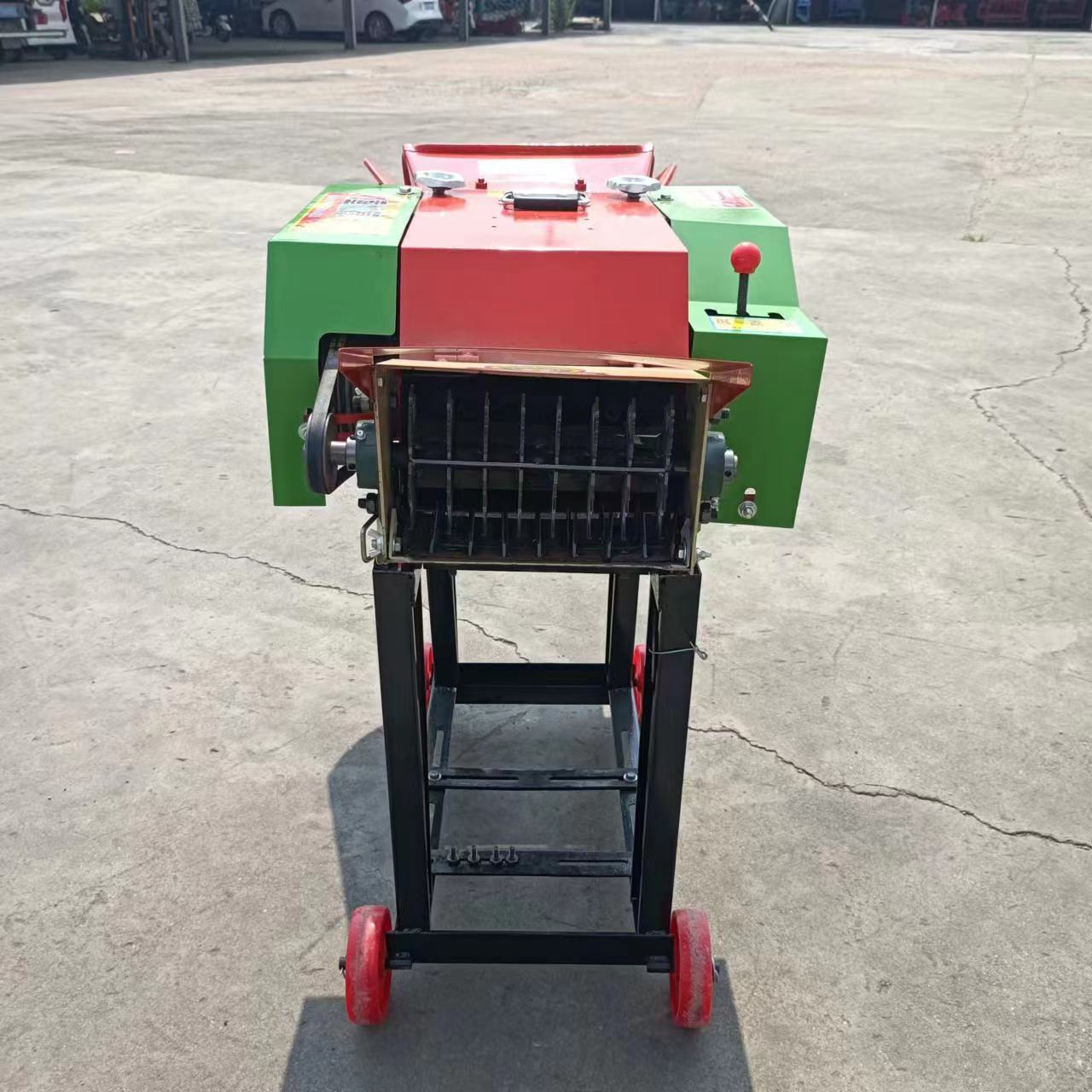 Household small grass cutting and silk kneading machine, corn straw crusher, grass cutting machine, grass crusher