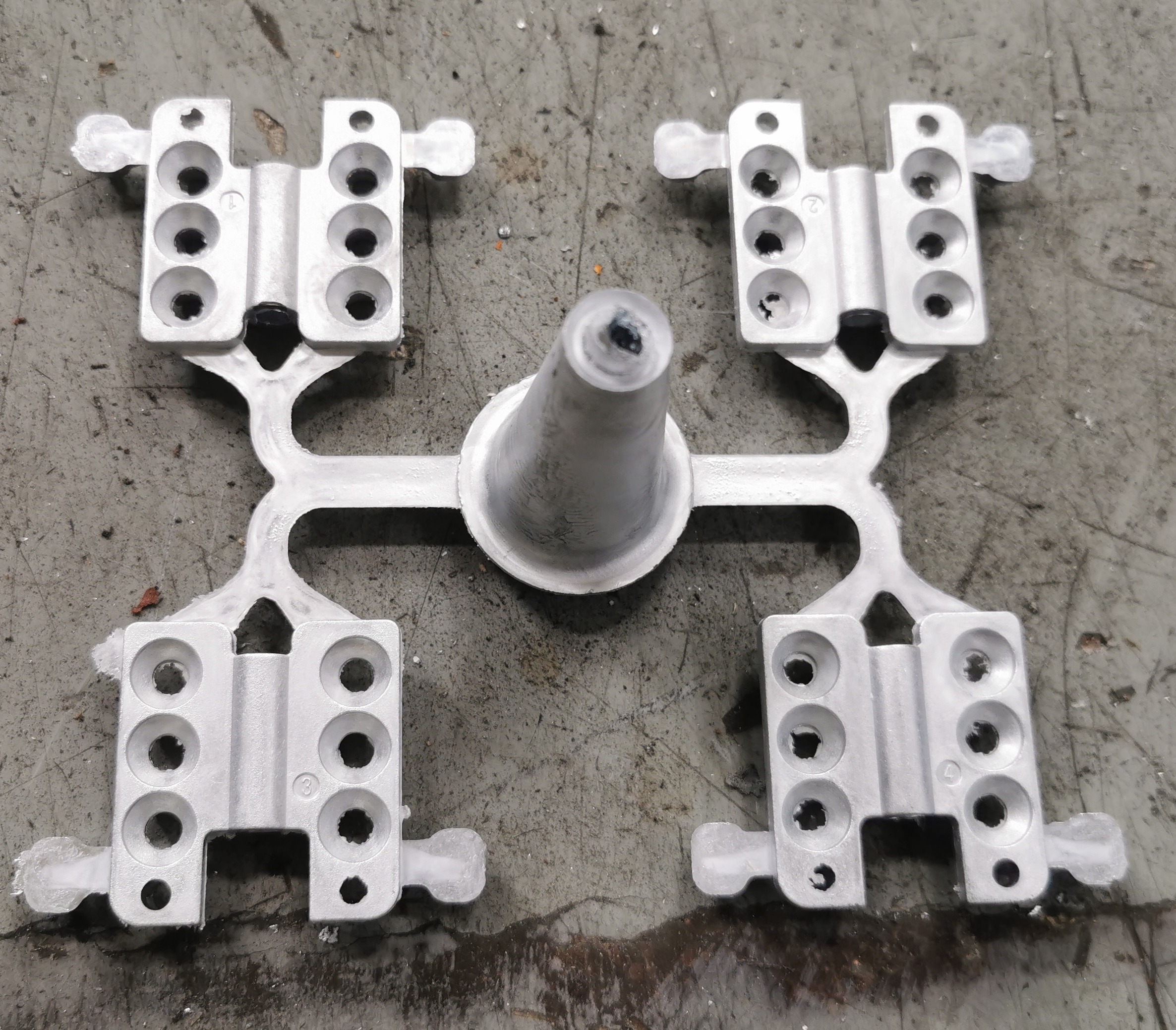 Xinda special-shaped zinc die-casting, mold opening, hardware casting, aluminum casting, zinc aluminum alloy processing, die-casting