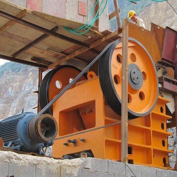 Large E type coarse crusher, Qingshi E crusher, concrete, sand, mud, limestone crusher, Guangxin Machinery