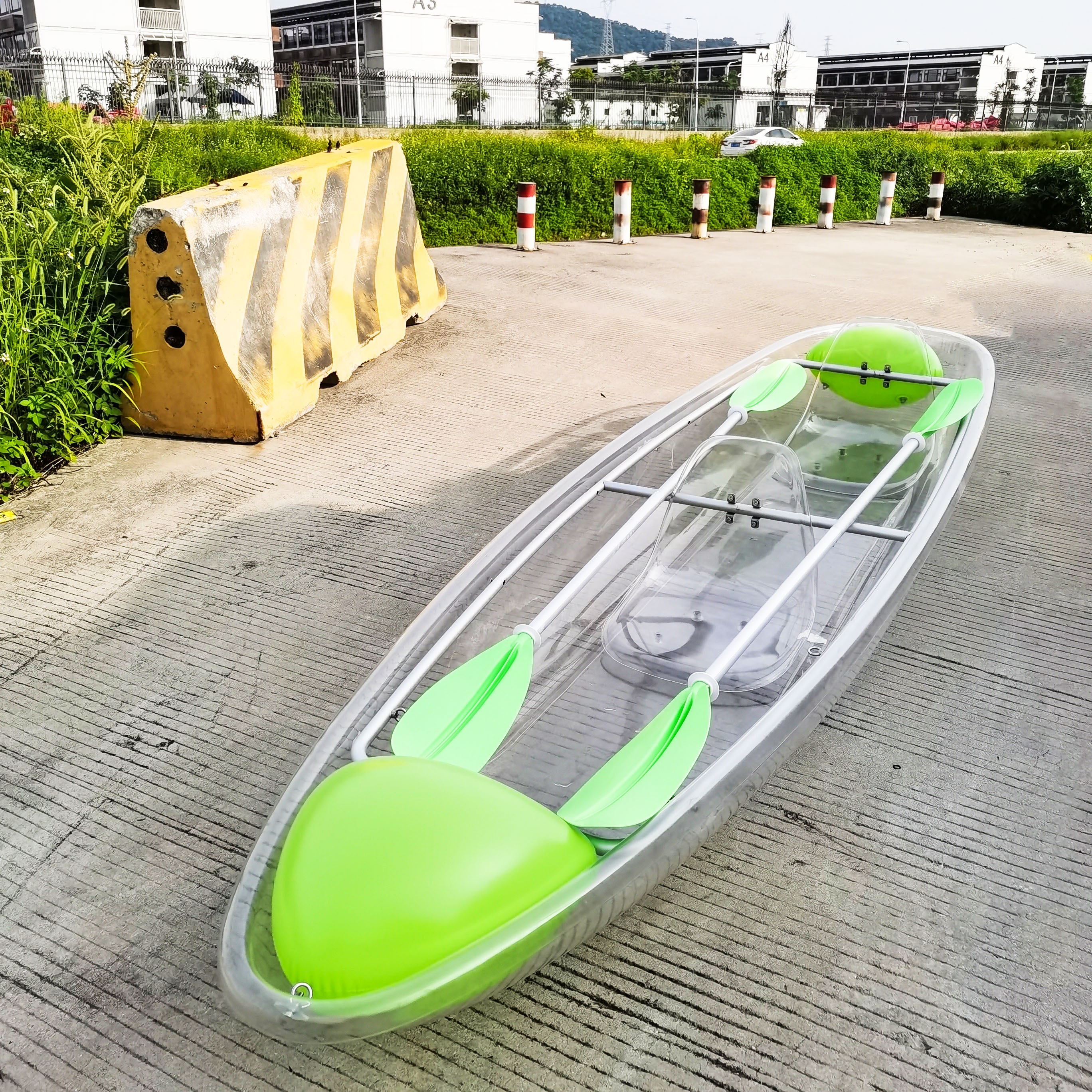 Outdoor Sports Water Transparent Boat High Buoyancy PC Transparent Canoe Net Red Glass Boat Scenic Area Special Rowing Boat