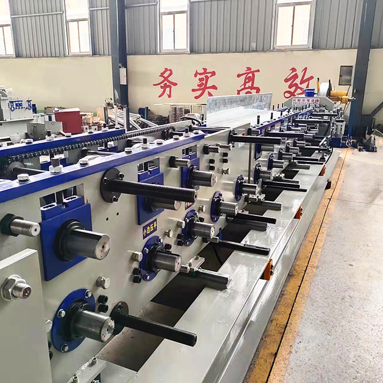 Automatic type changing CNC C-type steel tile pressing machine 80-300 endless shear punching and cold bending forming machine