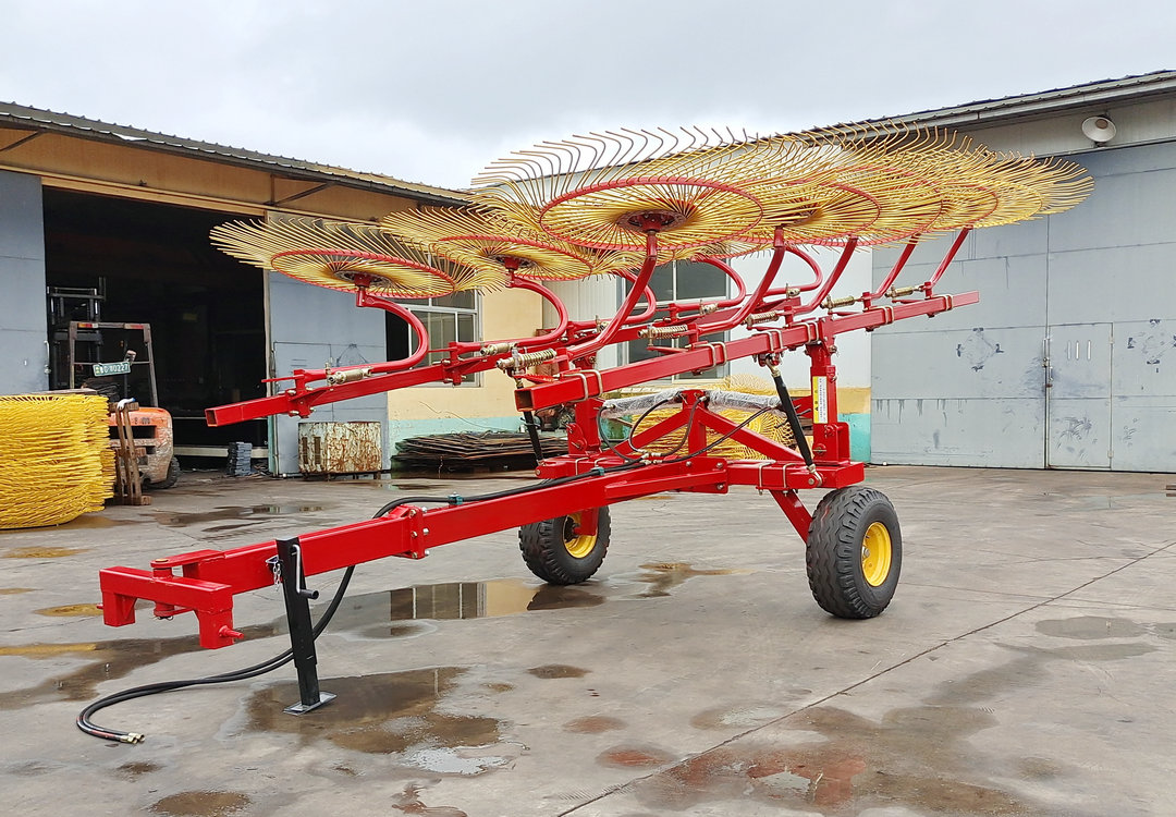 Tractive 10 disc hydraulic rake Large scale forage straw picking and collecting machinery Rake rake