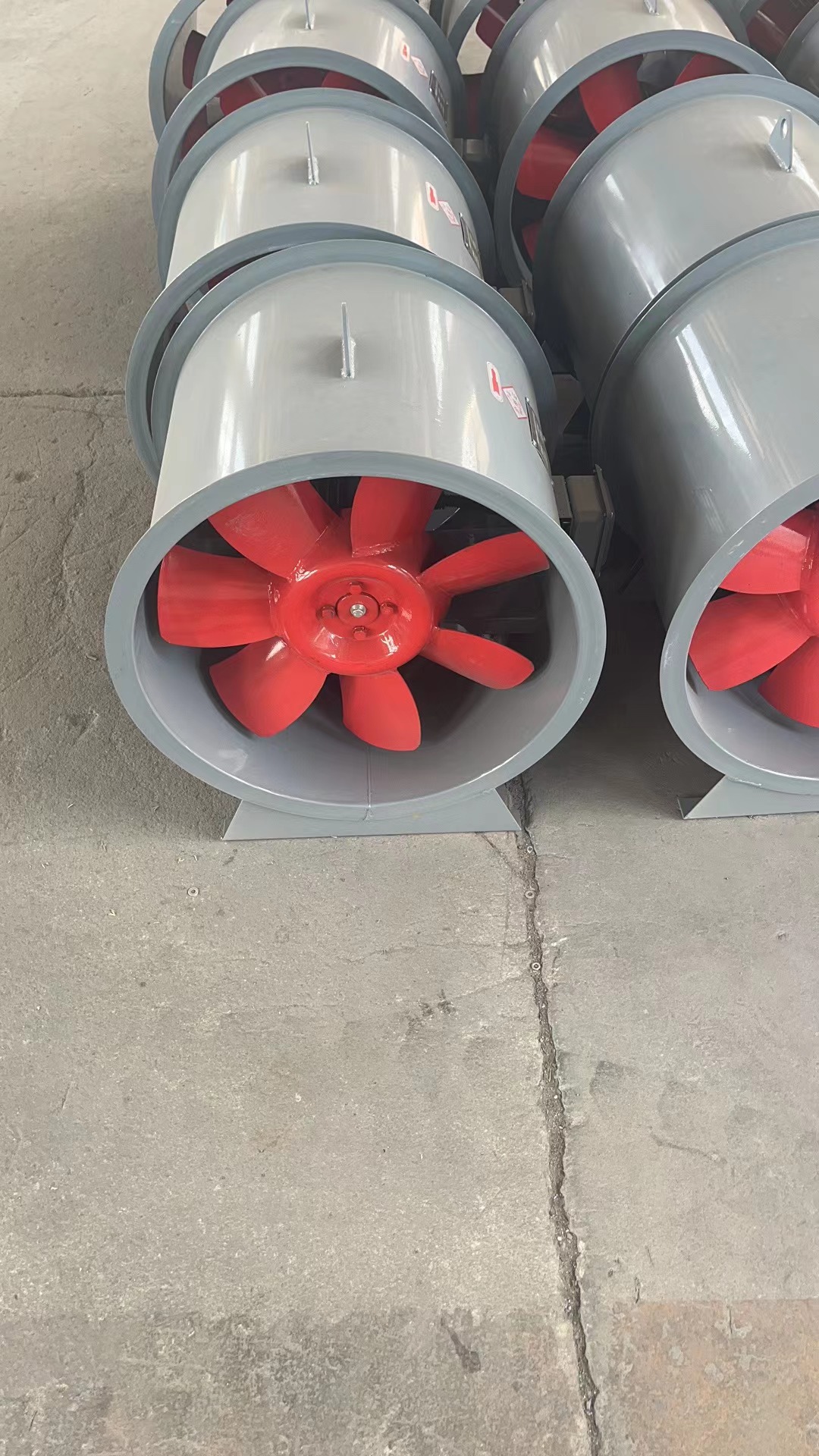 Tunnel axial flow fan anti-corrosion low noise external rotor axial flow fan strong smoke exhaust fan in industrial buildings