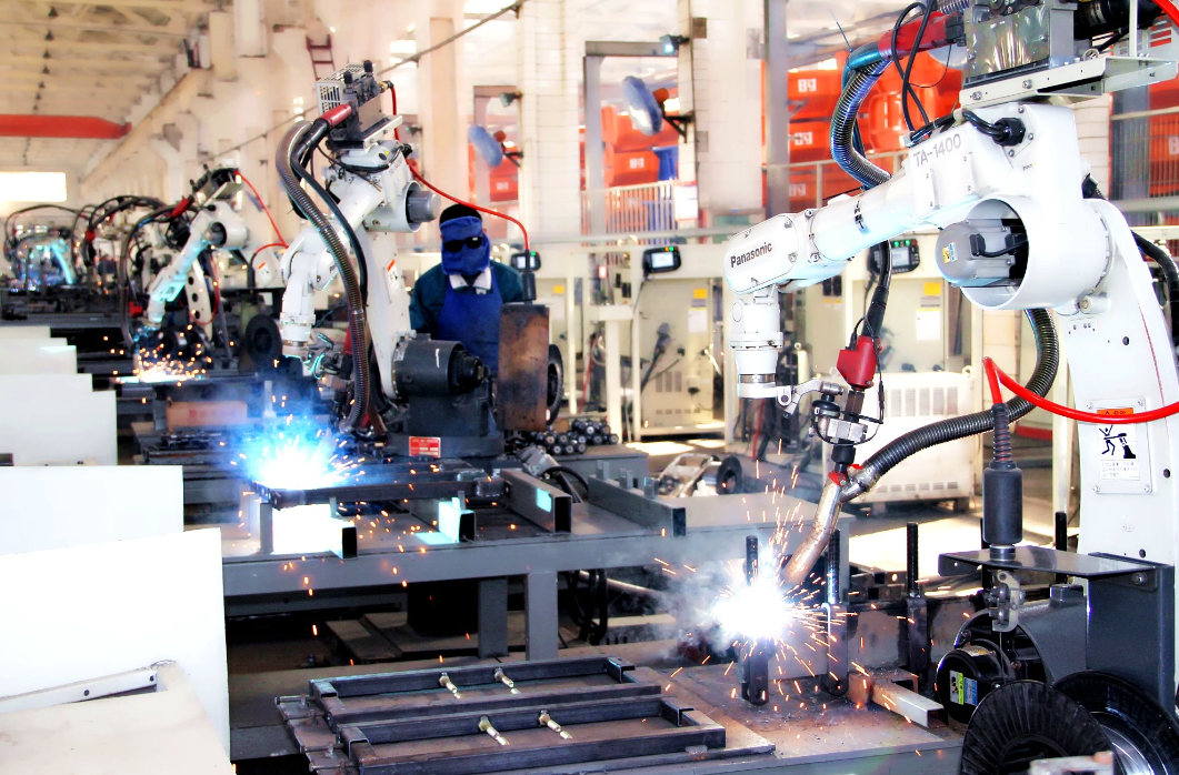 One stop service for chassis and cabinet production, laser cutting, sheet metal processing, bending, stamping, and assembly