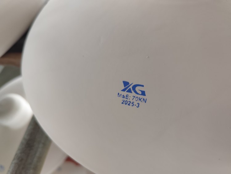 空气动力型瓷绝缘子 XMP-70草帽型 防污陶瓷大帽高压电力设备