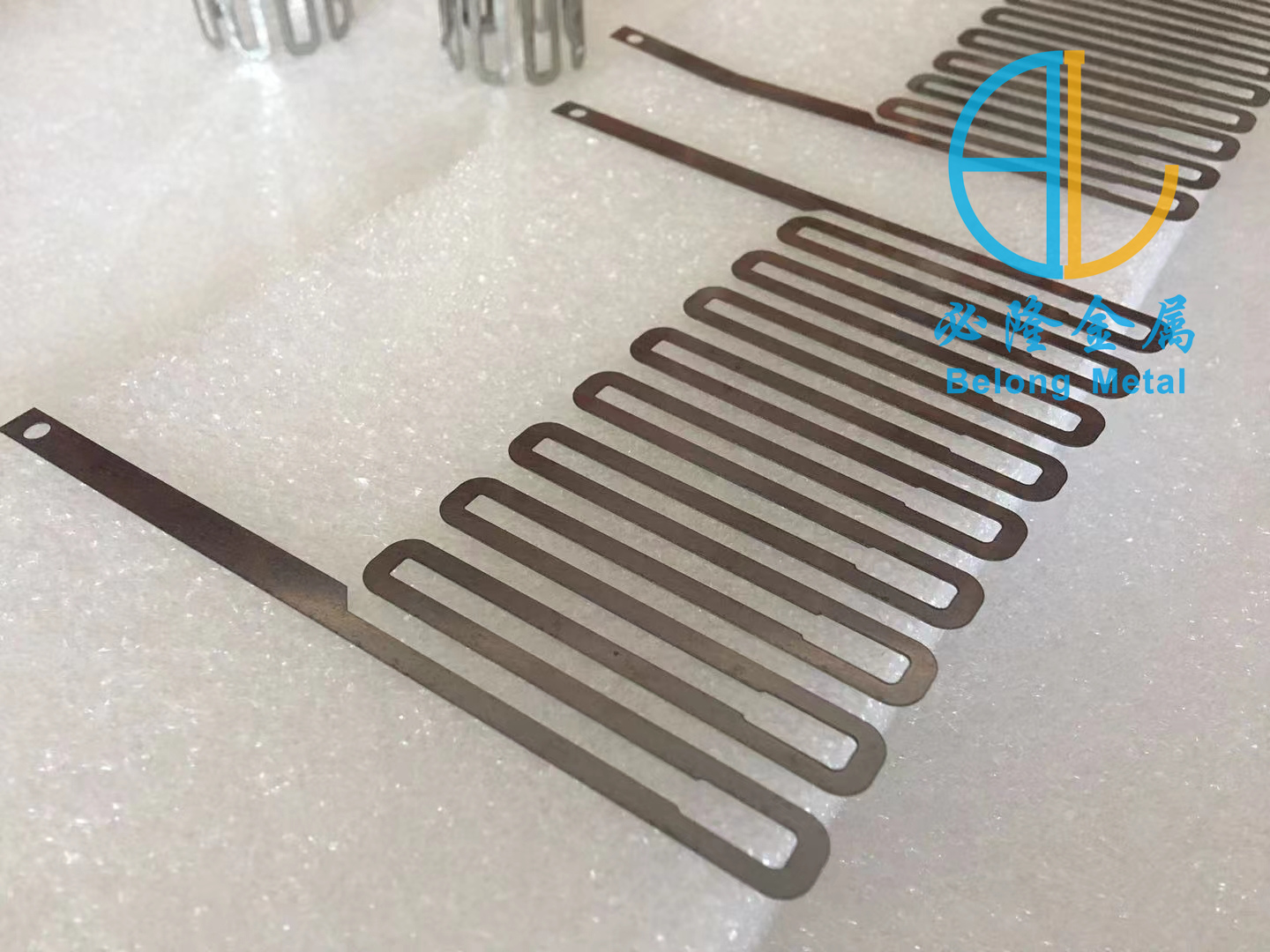 Vacuum high-temperature furnace molybdenum heating element, high-temperature molybdenum alloy heating element, vacuum furnace spare parts can be customized