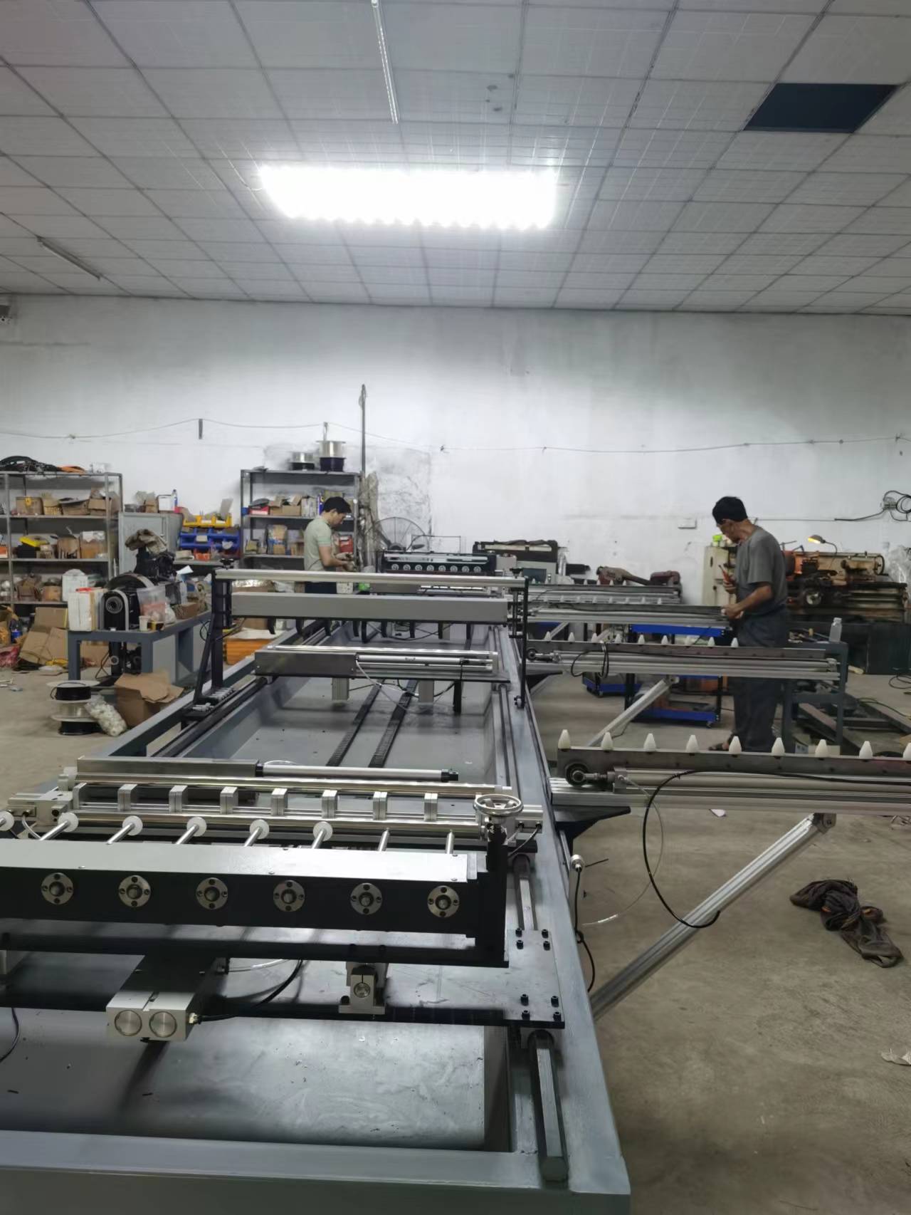 8 round tubes, aluminum tubes, stainless steel, iron tubes, and aluminum profiles automatic bagging and packaging machines