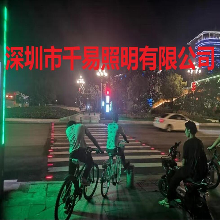 LED illuminated zebra crossing floor tile light, red and green dual color signal light, synchronous bearing 30T 300 * 100mm