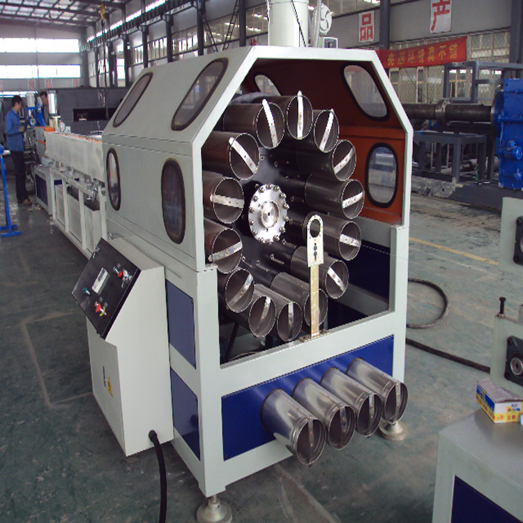 Tenghai Garden Pipe Equipment PVC Fiber Reinforced Flexible Pipe Production Line Extruded Flexible Pipe