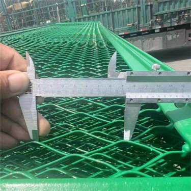 高速铁路护栏网带刀片,产品介绍