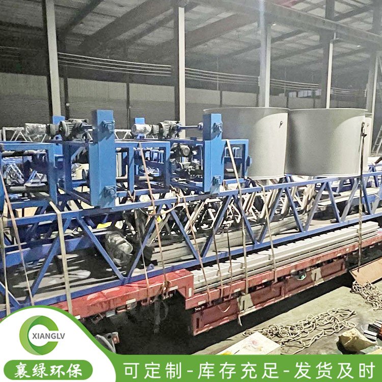 Peripheral transmission mud scraper, central transmission mud suction machine, sedimentation tank treatment equipment for sewage treatment plant