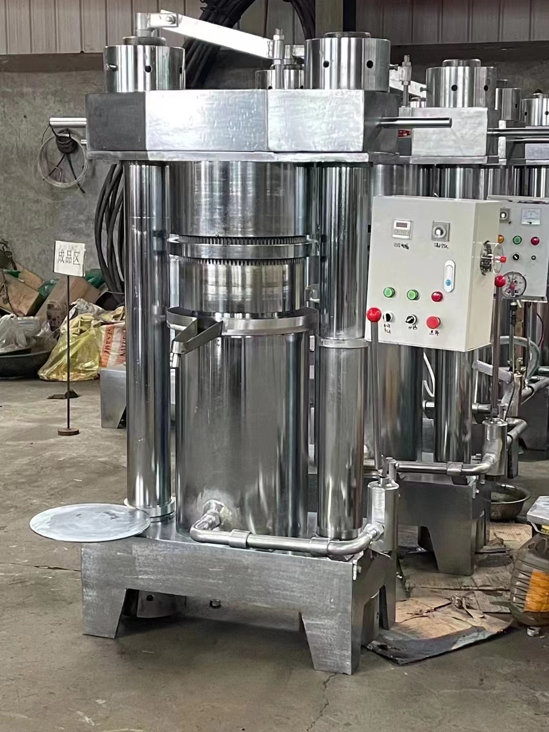 Jiuqing stainless steel hydraulic vertical sesame oil press equipment for peanut and sesame oil