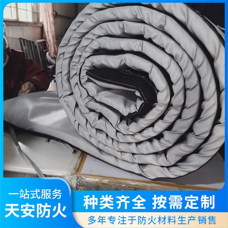 岩棉保温被 建筑屋顶阻燃隔热防寒被 耐老化寿命长 天安