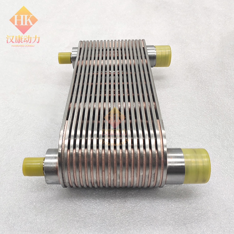 Chongqing Cummins K19/K38 Engine Accessories Oil Cooler Core 3635074/3627295